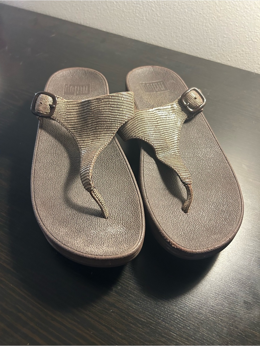 Fitflop Lulu Wedge Comfort Buckle Microwobbleboard Support Brown Sandals Size 8
